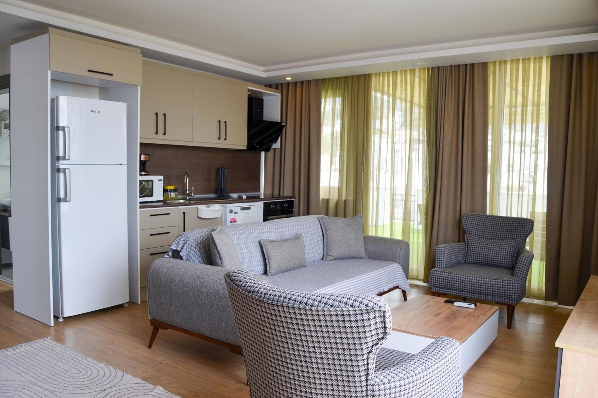 Loca Centre Suites Bodrum Eksteriør billede
